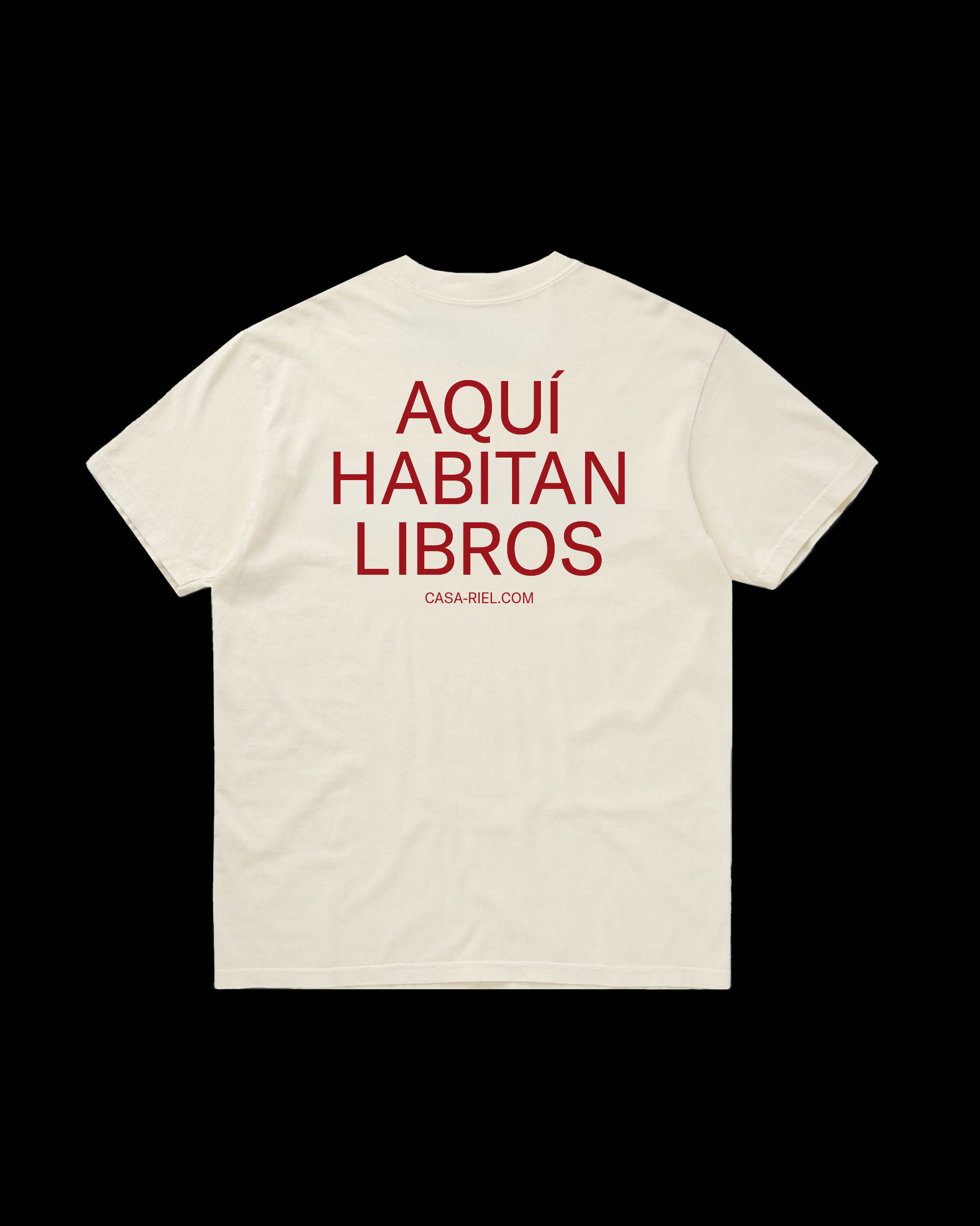"Aquí habitan libros" T-Shirt